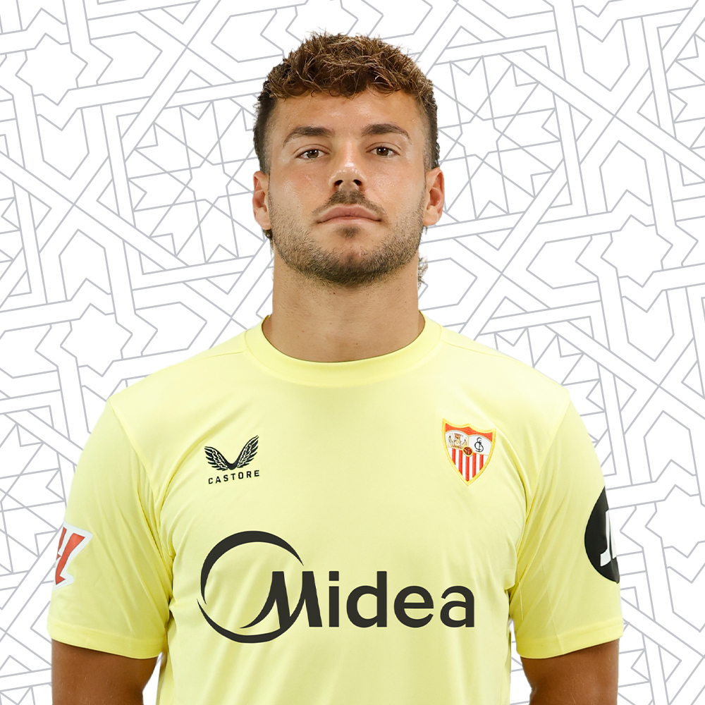 Hành Trình Của Cầu Thủ Alvaro Fernandez Carreras - Từ Real Madrid Đến Manchester United