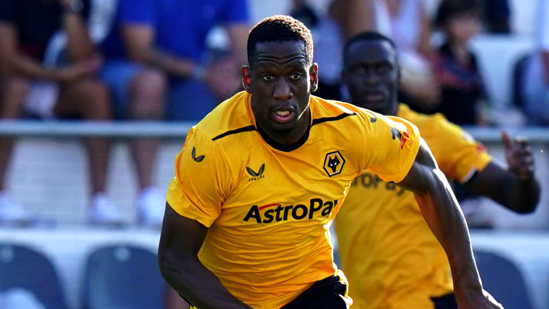 Willy Boly Kinh Nghiệm Làm Nên Sự Khác Biệt Trong Bóng Đá